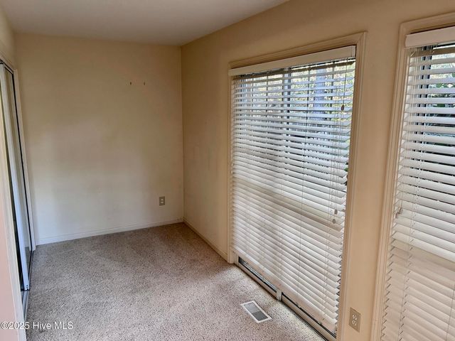 9265 Us 15-501 Highway 12f, Pinehurst, NC 28374