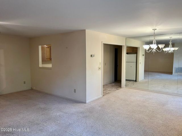 9265 Us 15-501 Highway 12f, Pinehurst, NC 28374