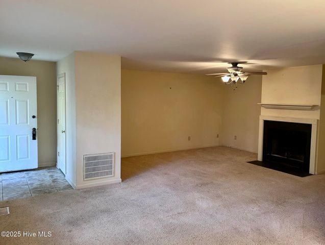 9265 Us 15-501 Highway 12f, Pinehurst, NC 28374