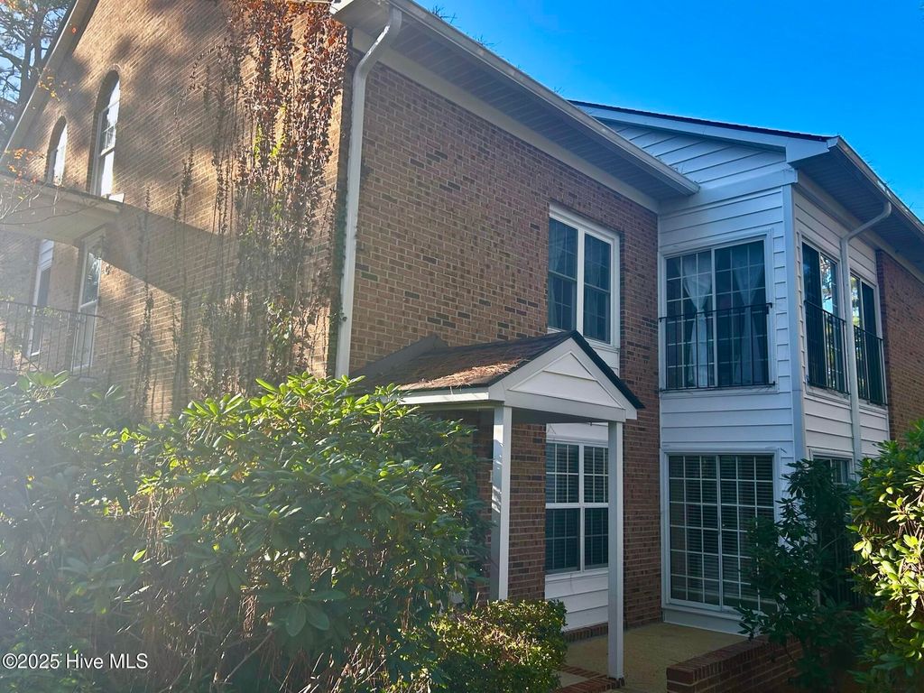 9265 Us 15-501 Highway 12f, Pinehurst, NC 28374