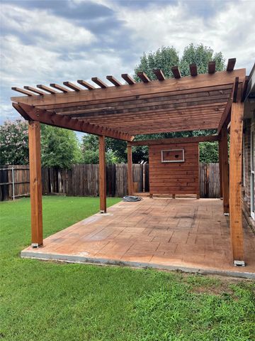6504 Corral Lane, Denton, TX 76210