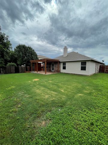 6504 Corral Lane, Denton, TX 76210