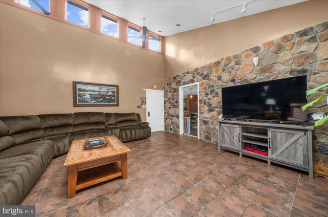 3453 TREXLER BLVD, Allentown, PA 18104