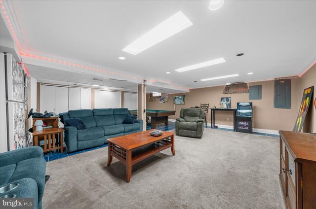 3453 TREXLER BLVD, Allentown, PA 18104