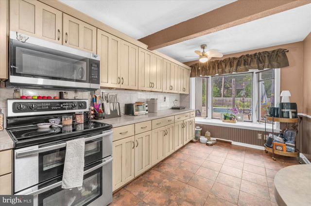 3453 TREXLER BLVD, Allentown, PA 18104