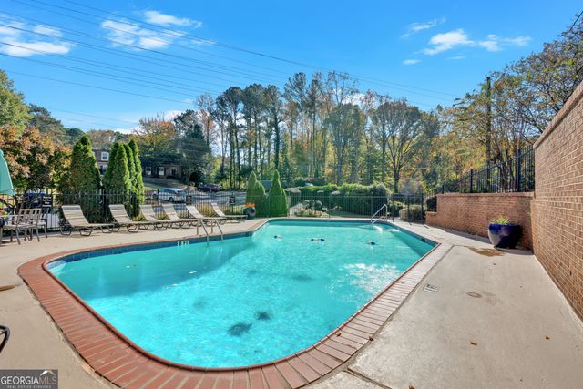 1261 Lavista Road NE E-8, Atlanta, GA 30324