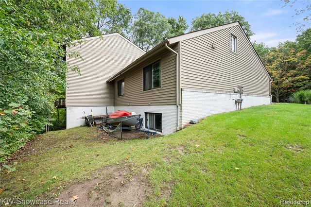1510 Milford Hills Drive, Milford, MI 48381