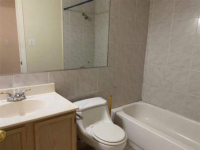 406 S Jefferson Street S, Irving, TX 75060
