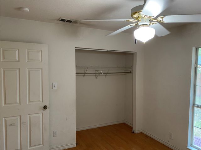 406 S Jefferson Street S, Irving, TX 75060