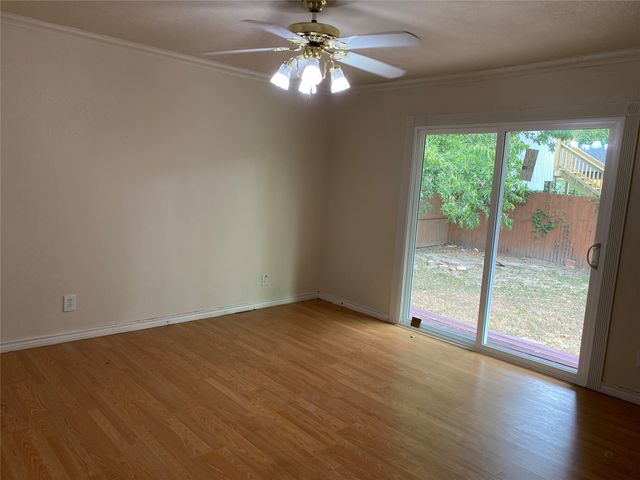 406 S Jefferson Street S, Irving, TX 75060
