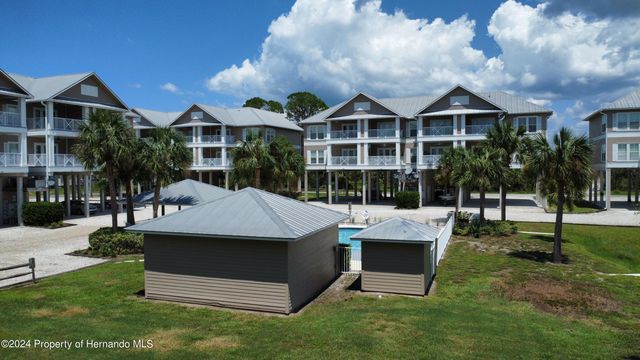221 3rd Avenue F-102, Horseshoe Beach, FL 32648