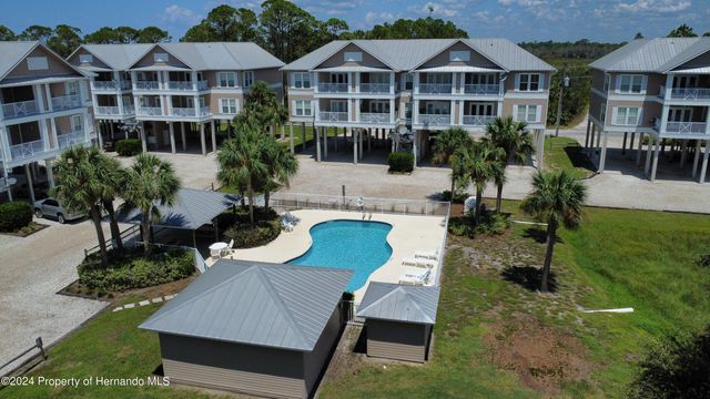 221 3rd Avenue F-102, Horseshoe Beach, FL 32648
