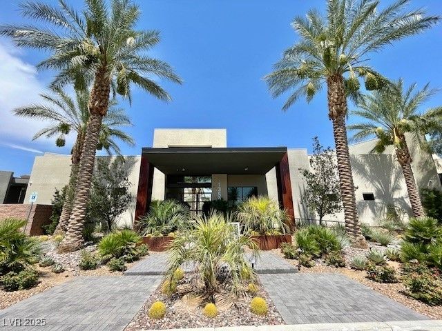 11238 Essence Point Avenue 210, Las Vegas, NV 89135