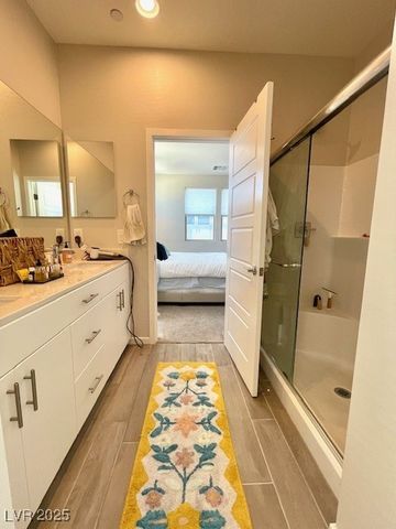 11238 Essence Point Avenue 210, Las Vegas, NV 89135