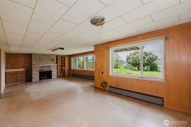 1145 NW Darling Road, Bremerton, WA 98311