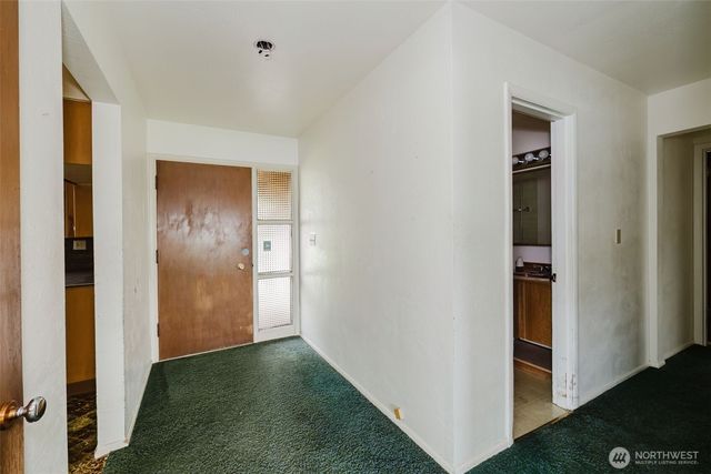 1145 NW Darling Road, Bremerton, WA 98311