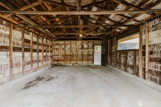 1145 NW Darling Road, Bremerton, WA 98311