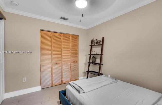 7001 W 35th Ave 169, Hialeah, FL 33018