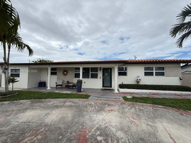 7001 W 35th Ave 169, Hialeah, FL 33018