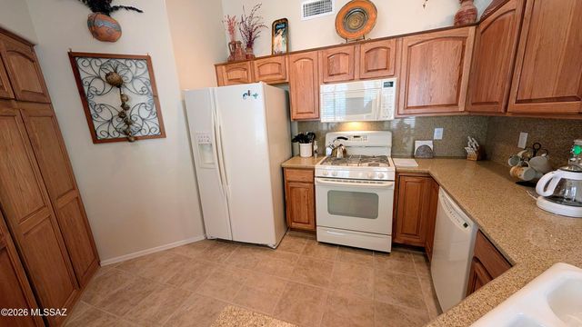 63692 E Vacation Drive, Tucson, AZ 85739