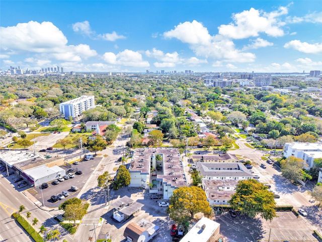 12890 NE 8th Avenue 208, North Miami, FL 33161