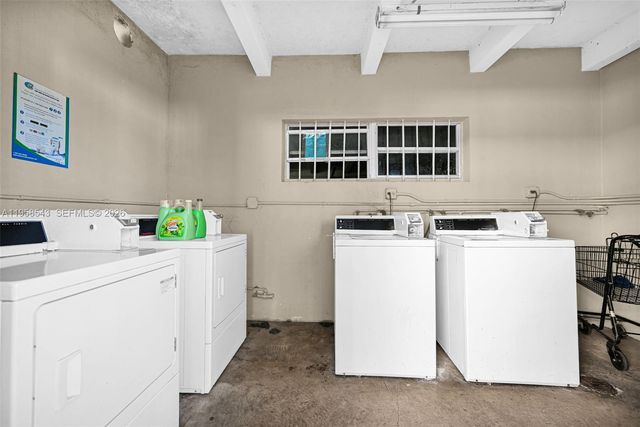 12890 NE 8th Avenue 208, North Miami, FL 33161