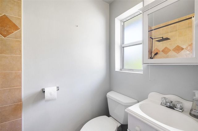 1806 BEVERLY CIRCLE N, Clearwater, FL 33764