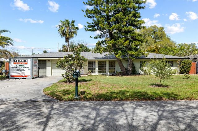 1806 BEVERLY CIRCLE N, Clearwater, FL 33764