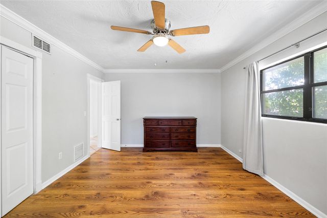 1806 BEVERLY CIRCLE N, Clearwater, FL 33764