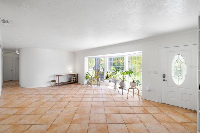 1806 BEVERLY CIRCLE N, Clearwater, FL 33764