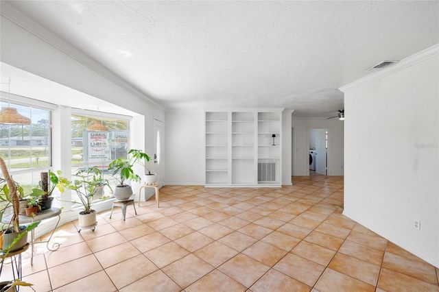 1806 BEVERLY CIRCLE N, Clearwater, FL 33764