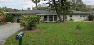 1806 BEVERLY CIRCLE N, Clearwater, FL 33764