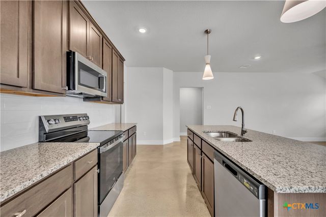 1182 Lexington Drive, Copperas Cove, TX 76522