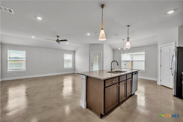 1182 Lexington Drive, Copperas Cove, TX 76522