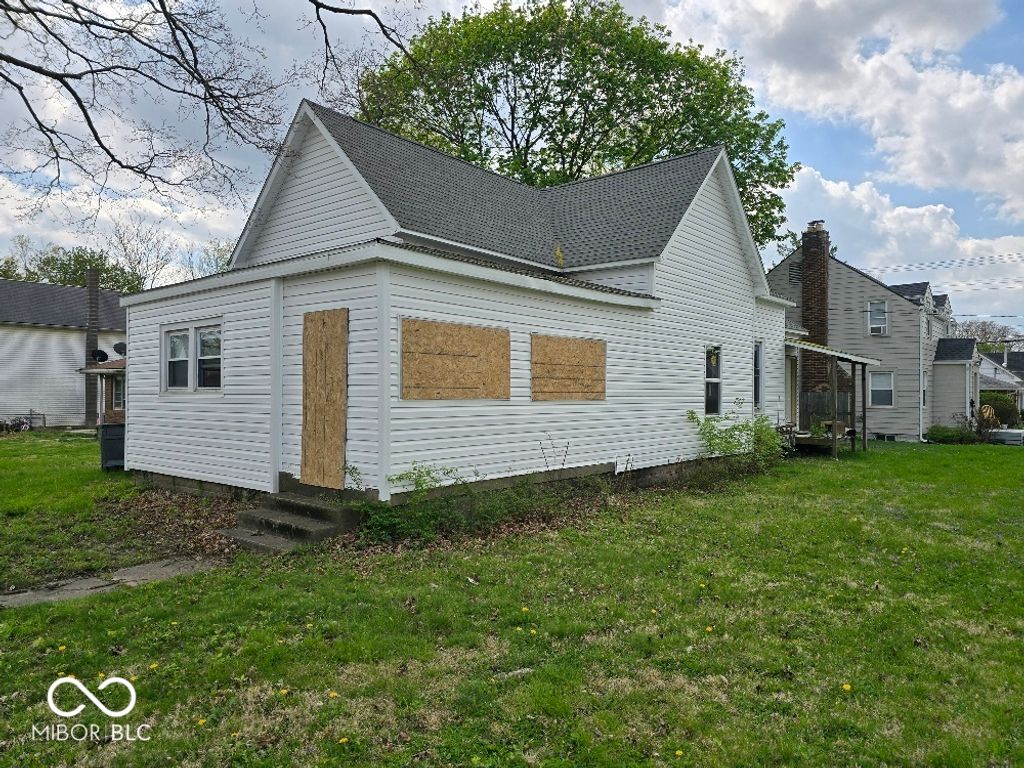 605 Cottage Avenue, Anderson, IN 46012
