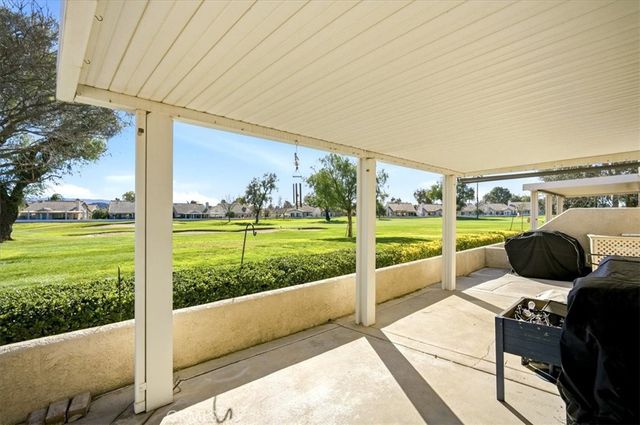 715 La Costa Drive, Banning, CA 92220