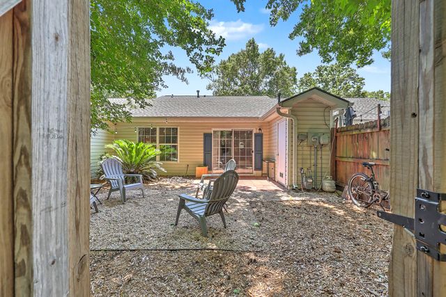 1561 Blaze Lane, Charleston, SC 29412
