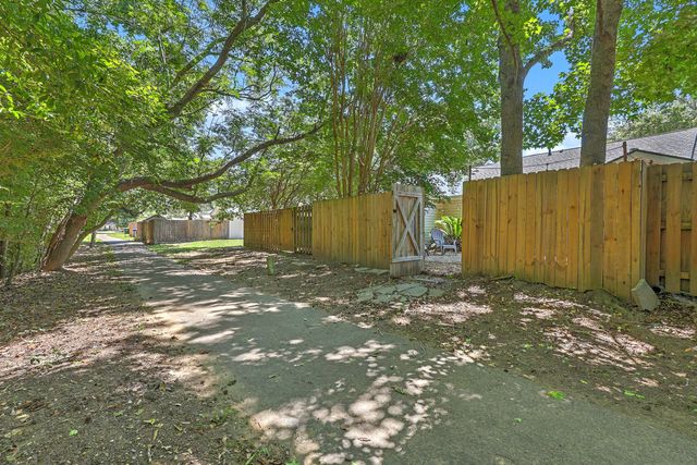 1561 Blaze Lane, Charleston, SC 29412