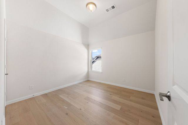 3528 Damsel Mackenzie Street, Lewisville, TX 75056