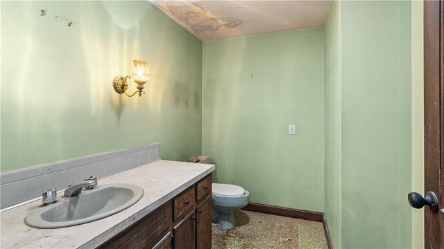 1022 Rowland Drive, Dighton, MA 02715