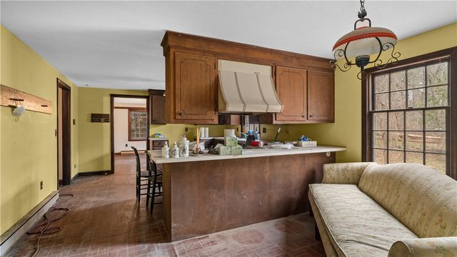 1022 Rowland Drive, Dighton, MA 02715