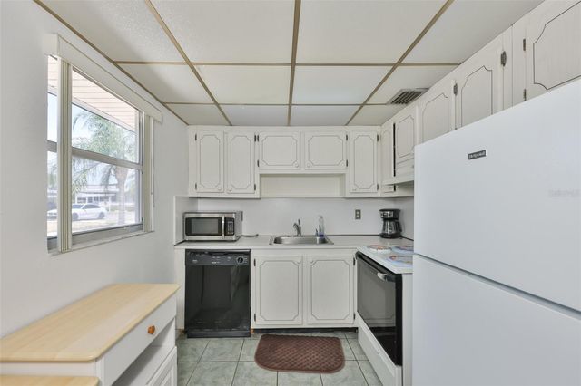 1802 BEDFORD TERRACE 177, Sun City Center, FL 33573