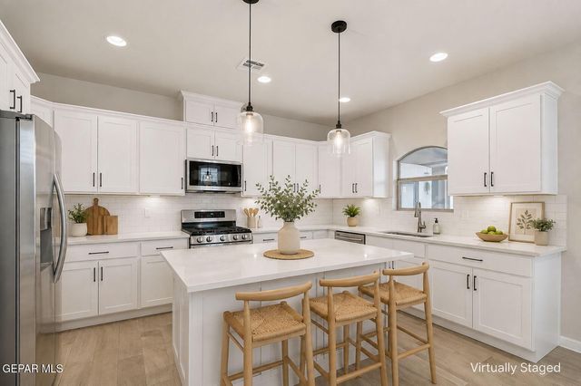 14900 Tierra Crystal Avenue, El Paso, TX 79938