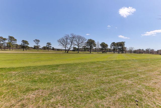 21 Green Way, South Yarmouth, MA 02664