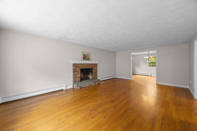 21 Green Way, South Yarmouth, MA 02664