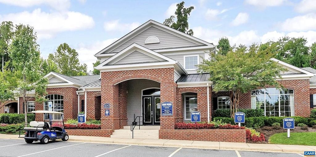 192 YELLOWSTONE DR #308, Charlottesville, VA 22903