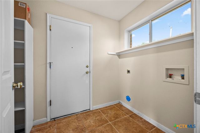 2110 Garrison Drive, Leander, TX 78641