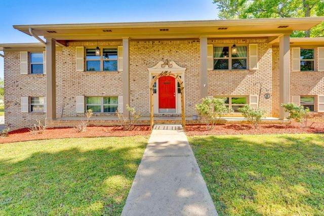 1701 Ray Jo Circle, Chattanooga, TN 37421