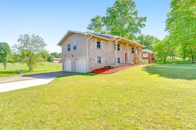 1701 Ray Jo Circle, Chattanooga, TN 37421