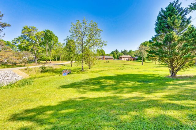 1701 Ray Jo Circle, Chattanooga, TN 37421